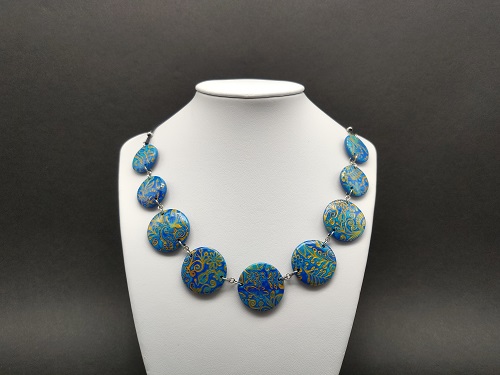Collier bleu, turquoise, or