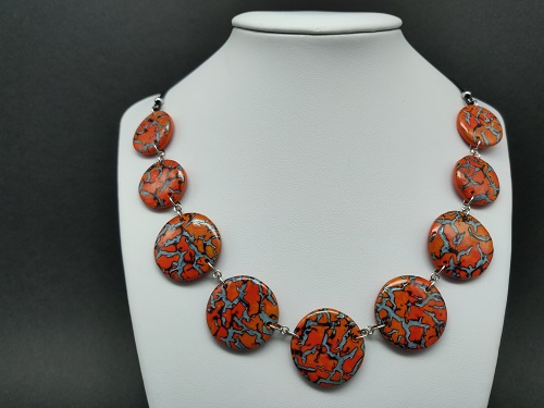 Collier orange